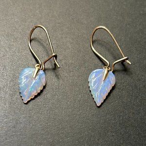 Cute mother of pearl earrings